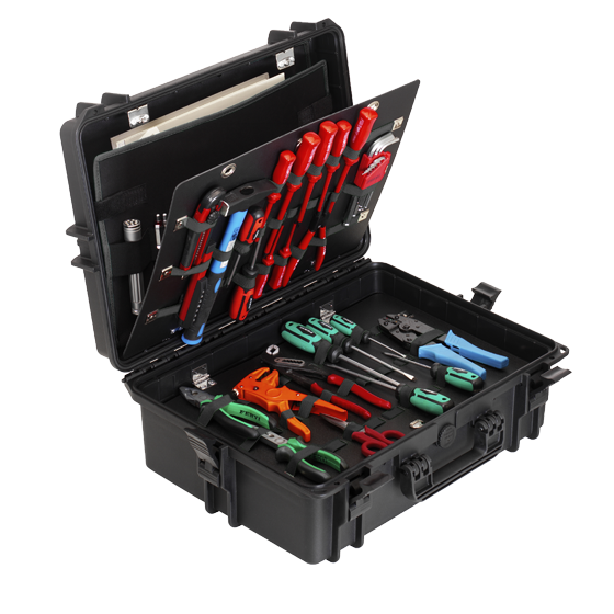 MAX505PUTR Tool Case With Wheels And Retractable Handle